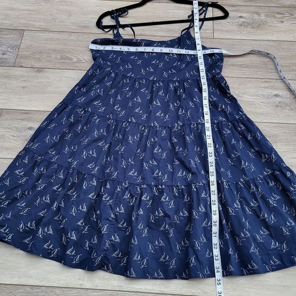 Vinyard Vines sun dress summer dress with sail boats on it size small - Picture 11 of 13